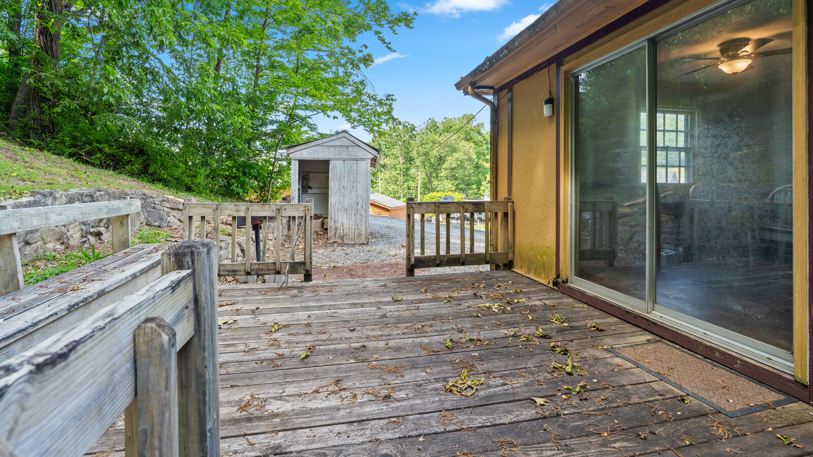 Buffalo Lodge deck and grounds at Buffalo Trail