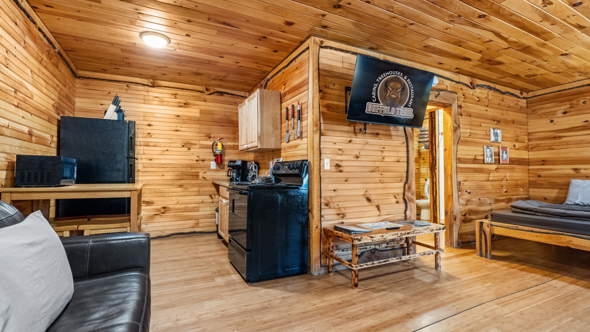Carter's Cabin detail