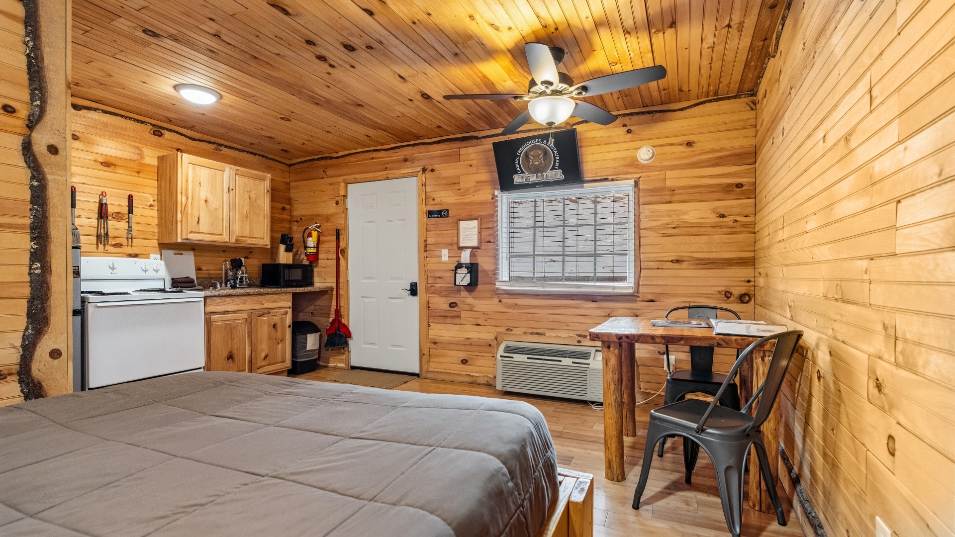 Nana's Nest interior