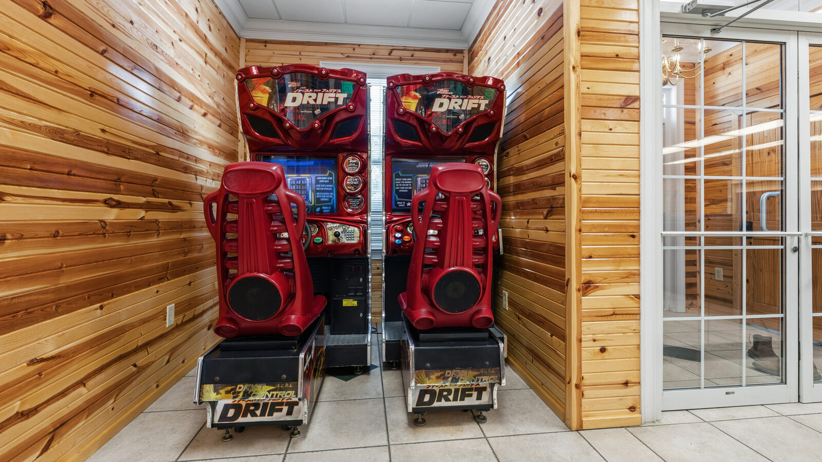 Twin arcade racing machines