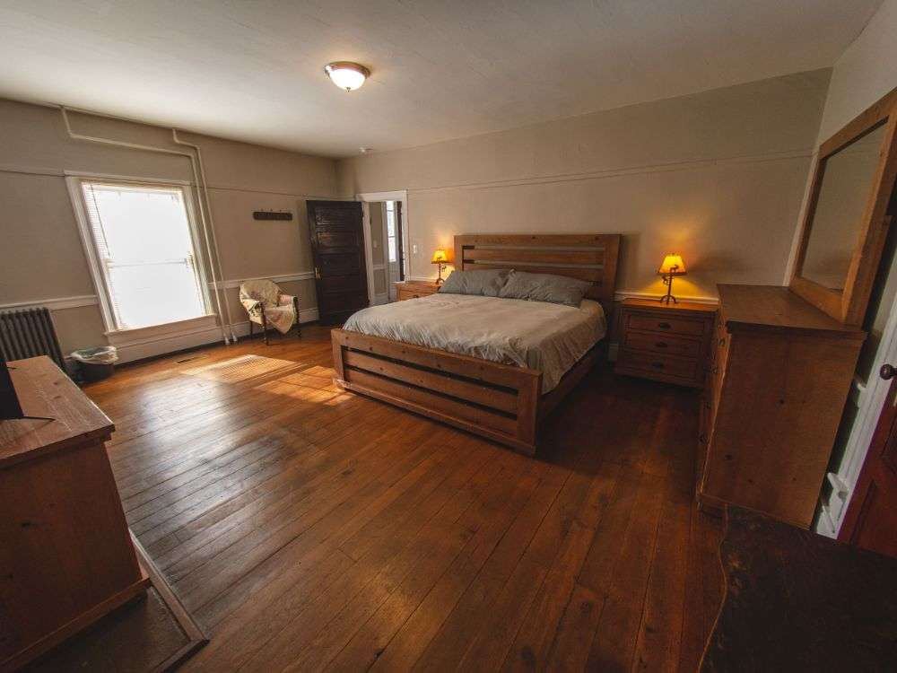 King bedroom
